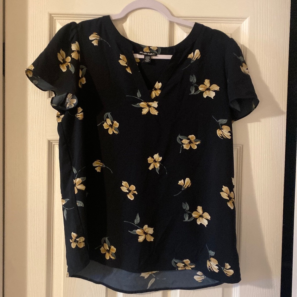 Black Hilary Radley dress shirt size small